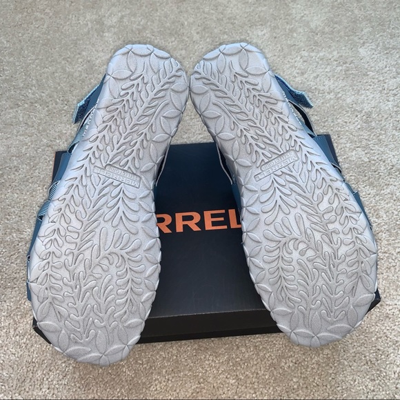 Merrell back-strap sandals - Picture 3 of 5